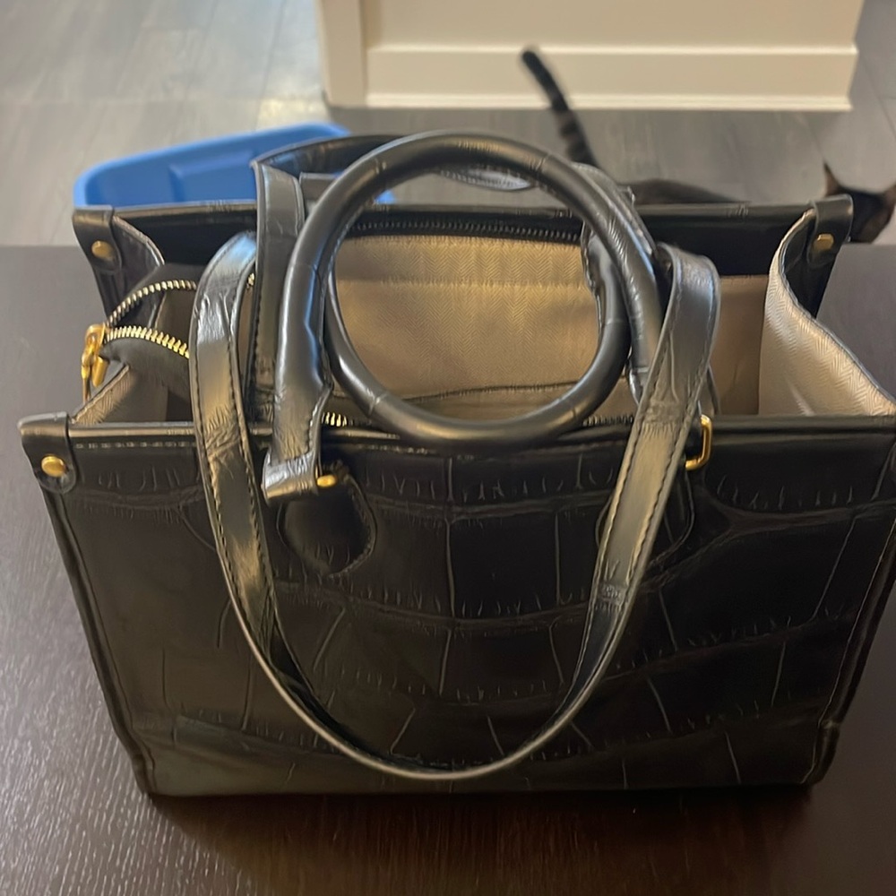 Medium size tote bag